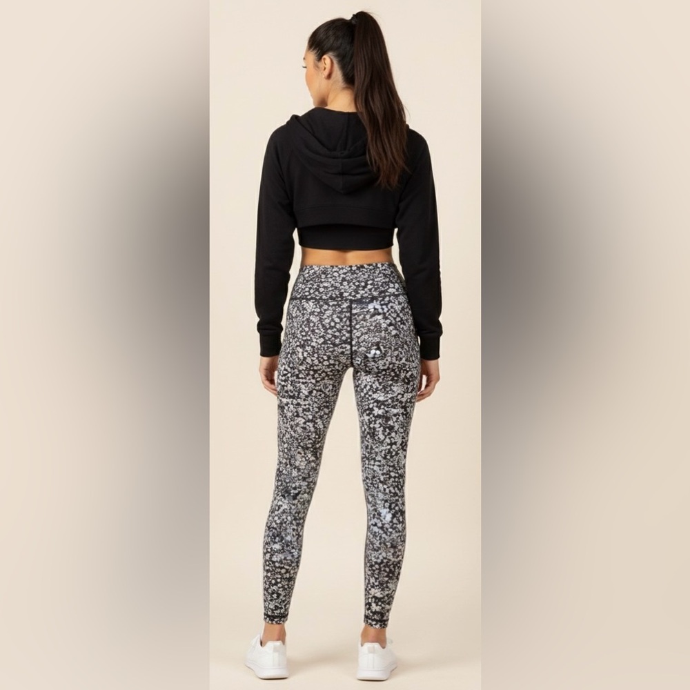 Lululemon high-rise black floral pattern, tight leggings, great support, size 4